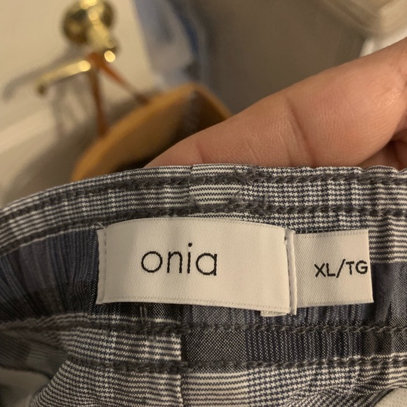 Men’s ONIA shorts size XL brand new Nordstrom - Picture 4 of 4